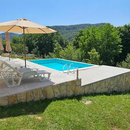 Villa Oasis Swimming Pool Sarajevo